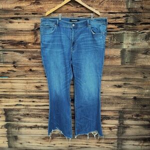 EXPRESS | Women's Bell Flare High Rise Distressed Blue Jeans 18S